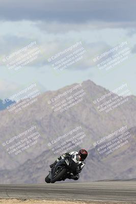 media/Nov-16-2025-Race Pace (Sun) [[8c5fa54630]]/Verified Riders/5-Turn 9 (1135am)/